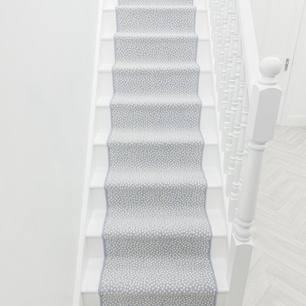Maddox Cheetah Sky Stair Runner