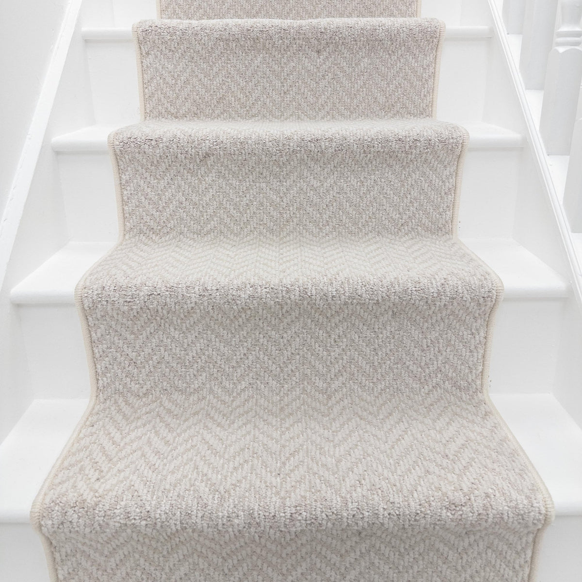 Apex Bone Stair Runner