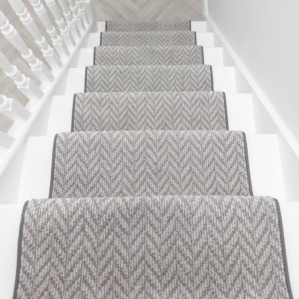 Apex Oyster Stair Runner