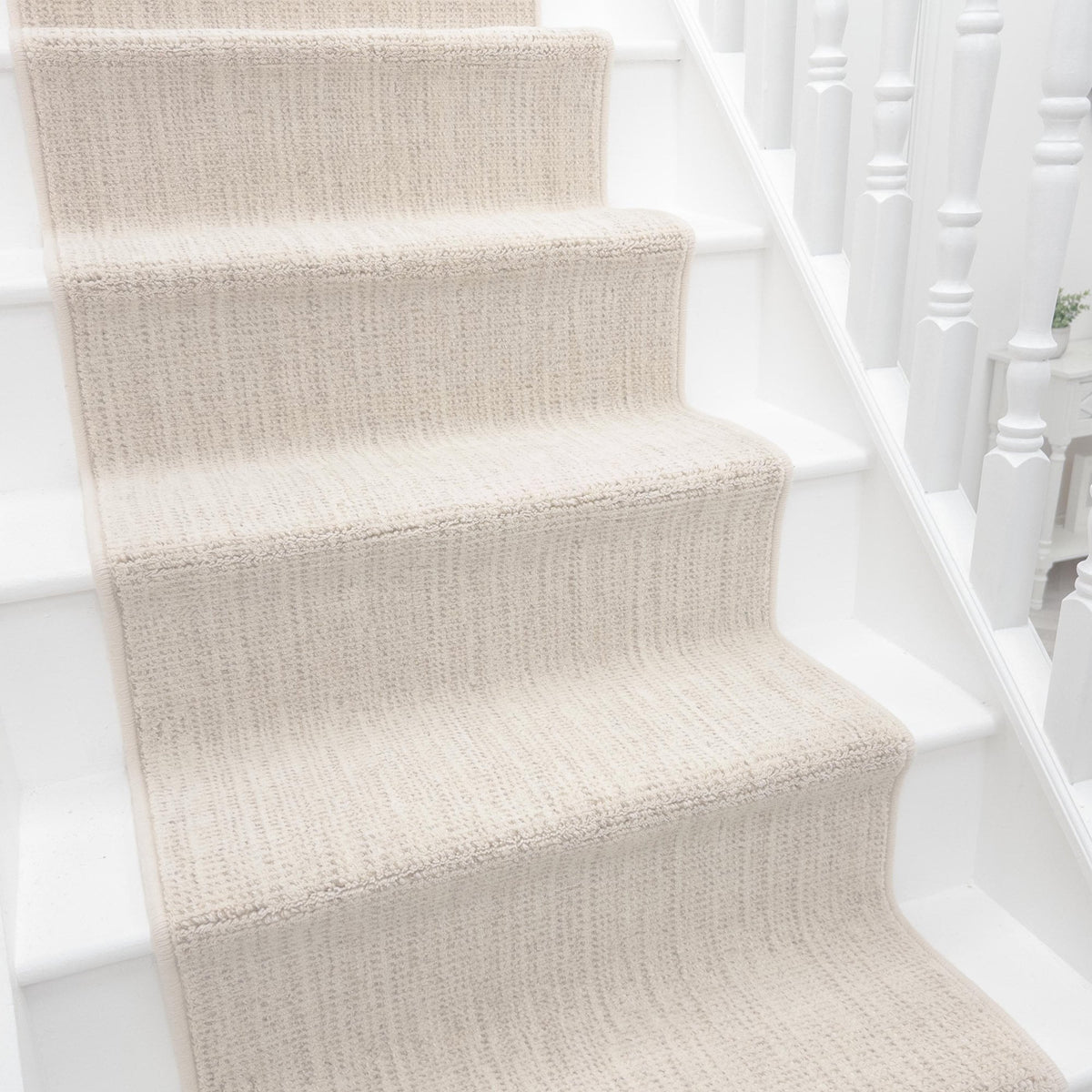 Ezra Sand Dollar Stair Runner