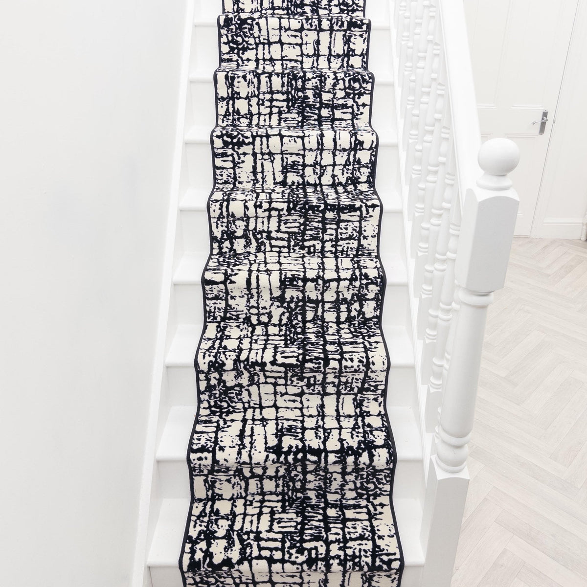 Gotham City Onyx Stair Runner