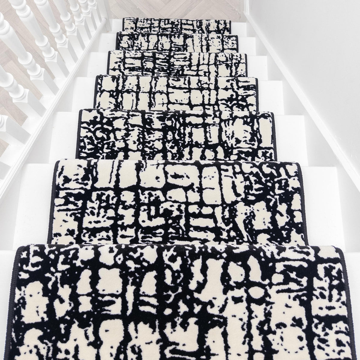 Gotham City Onyx Stair Runner