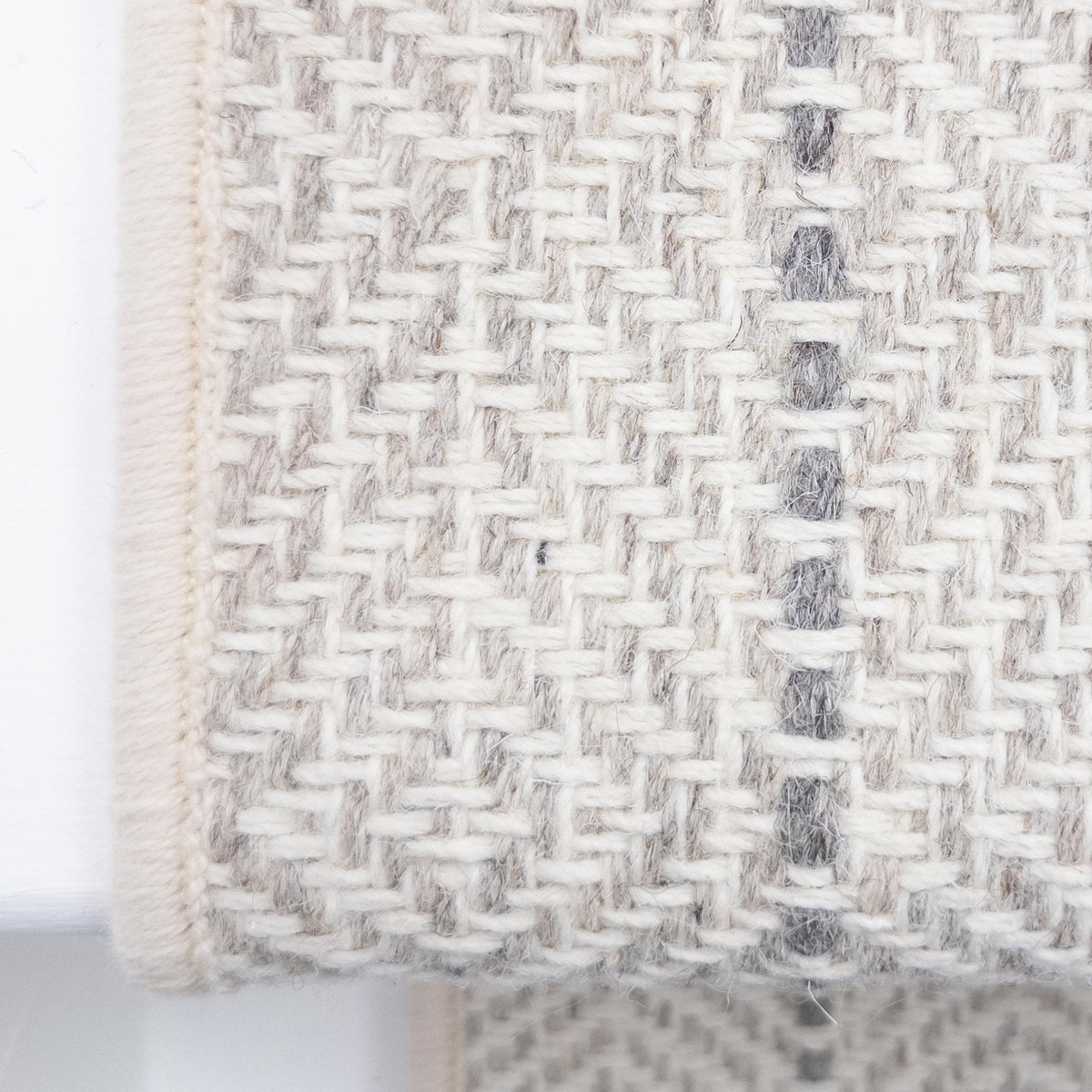 Kariba White Sand Stair Runner