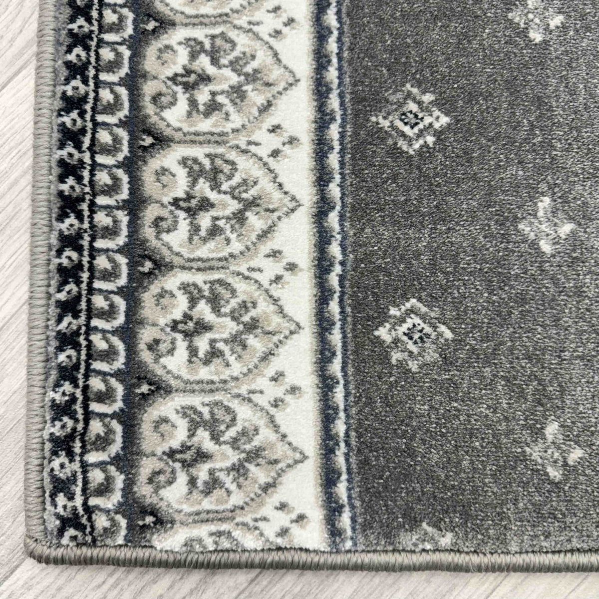 Fleur de Lis Dove Sample