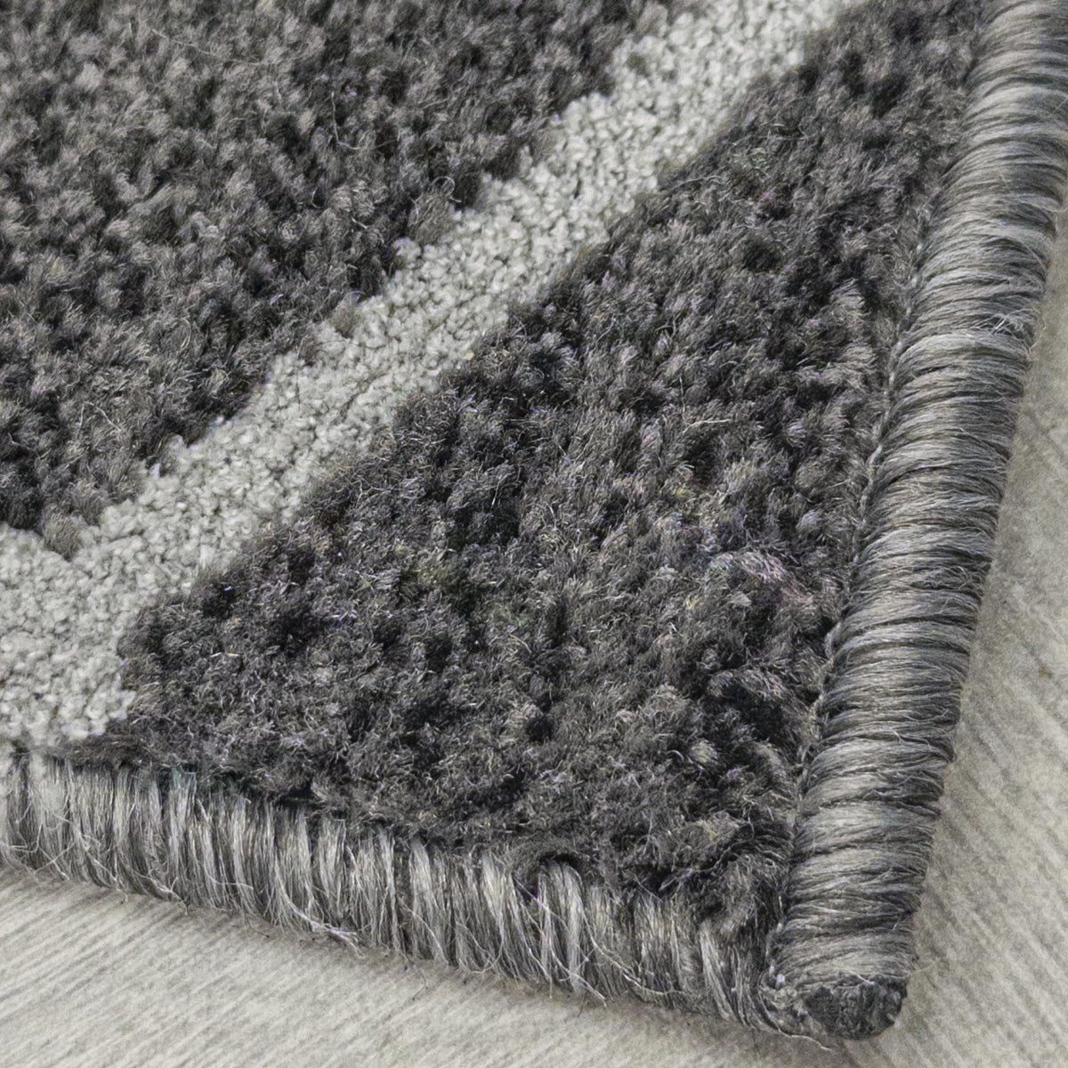 Decor Wilton Park Lane Titanium  Rug Runner