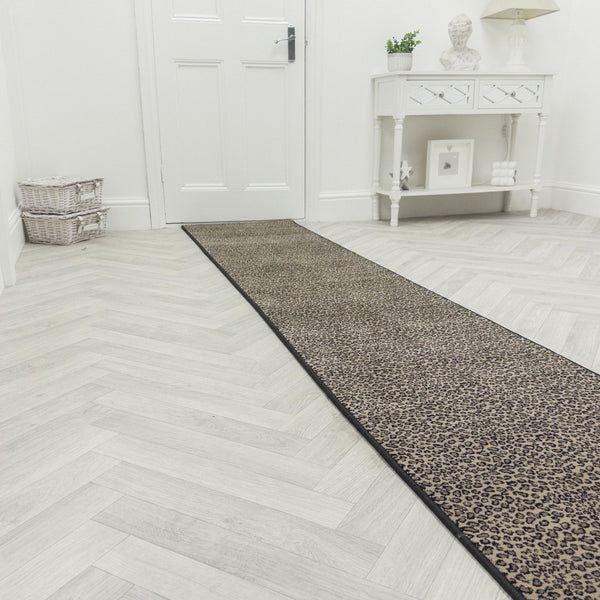 Bushmead Priory Grand Designs  Hall Runner