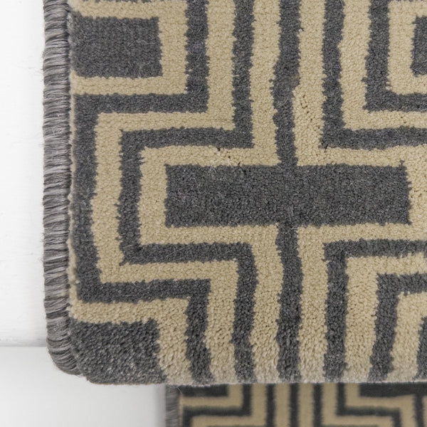 Regents Modern The City Stair Runner