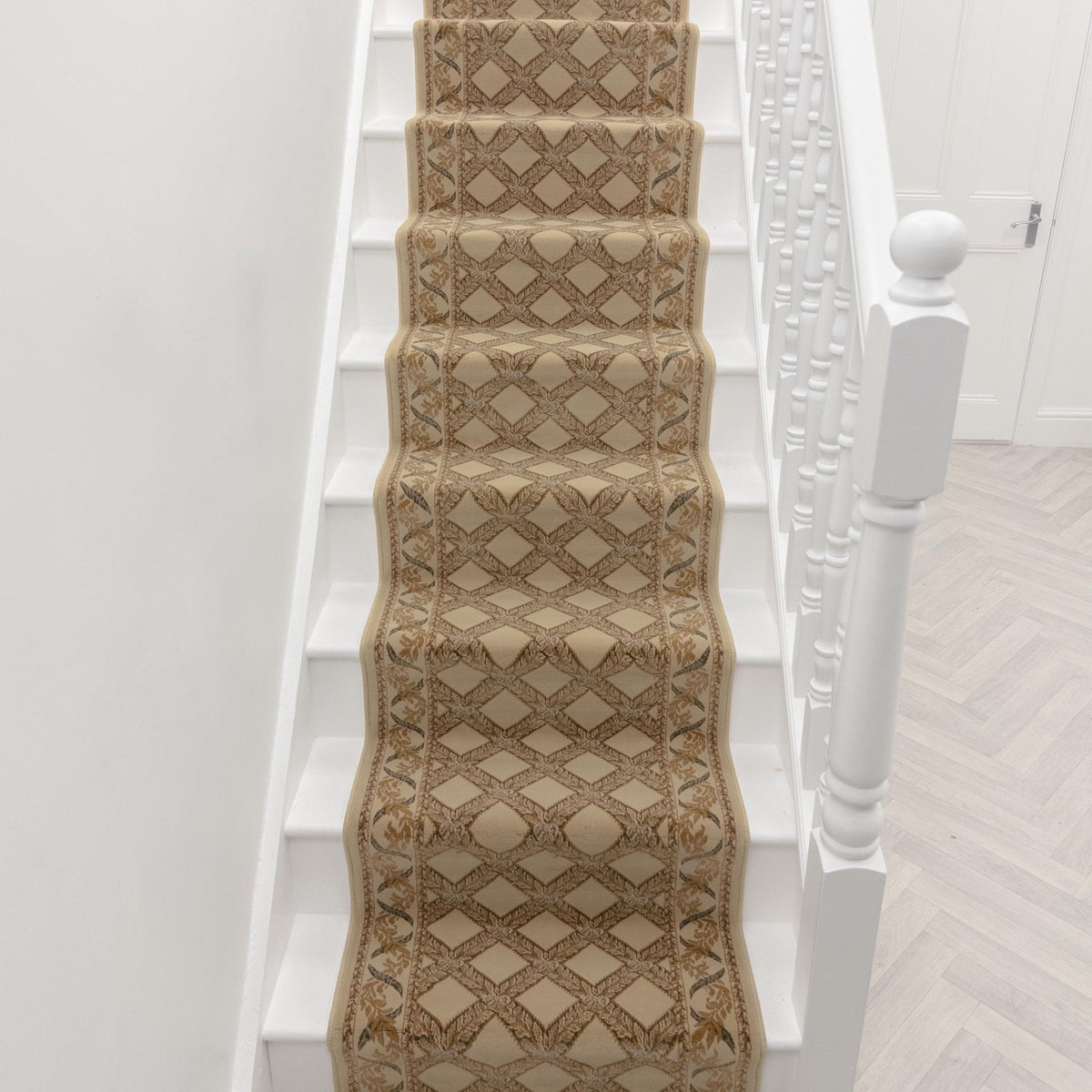 Garden Trellis Alabaster Stair Runner