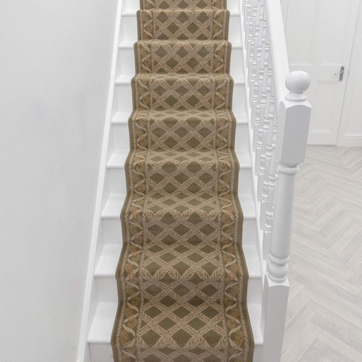 Garden Trellis Summer Moss Stair Runner