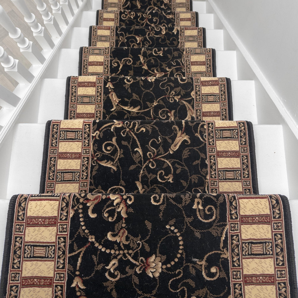 Sultana II Black Beauty Stair Runner