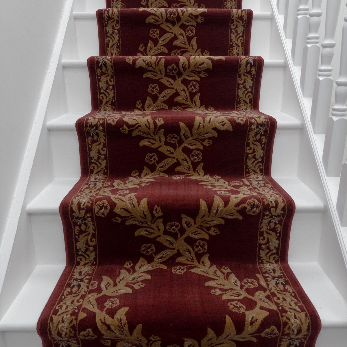 Incredible Sangria Stair Runner