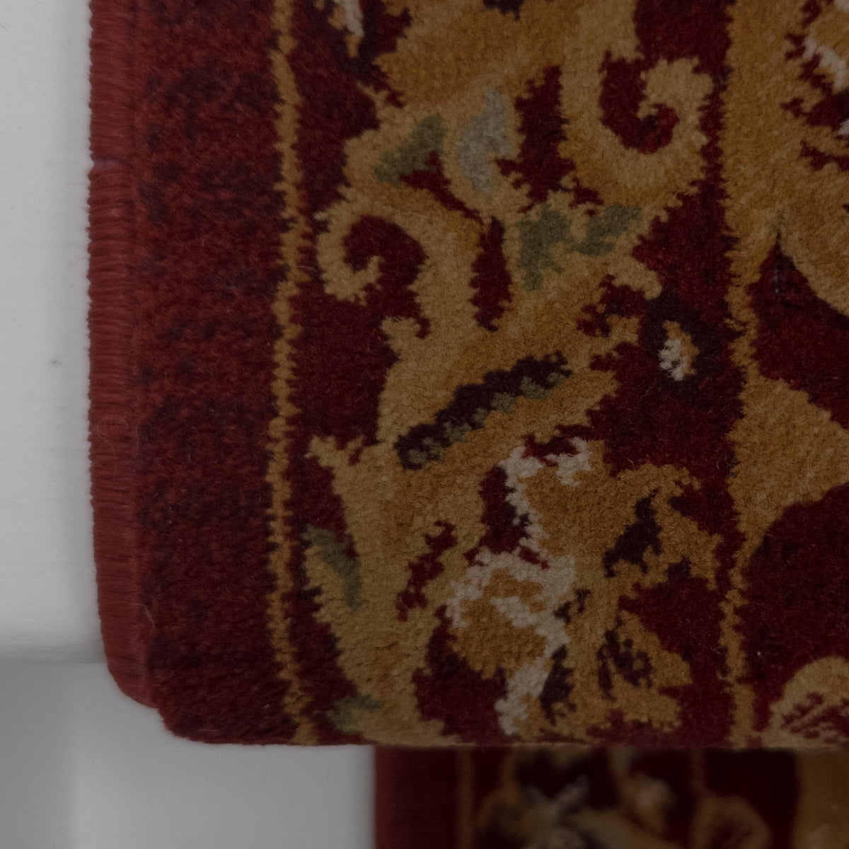 Incredible Sangria Stair Runner