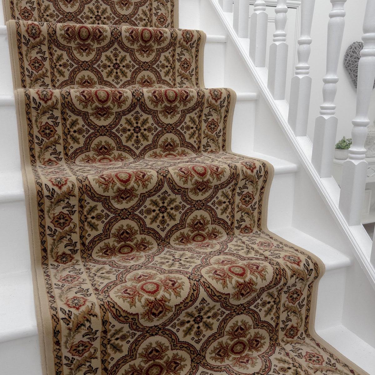 Dynasty Ivory Shang Stair Runner