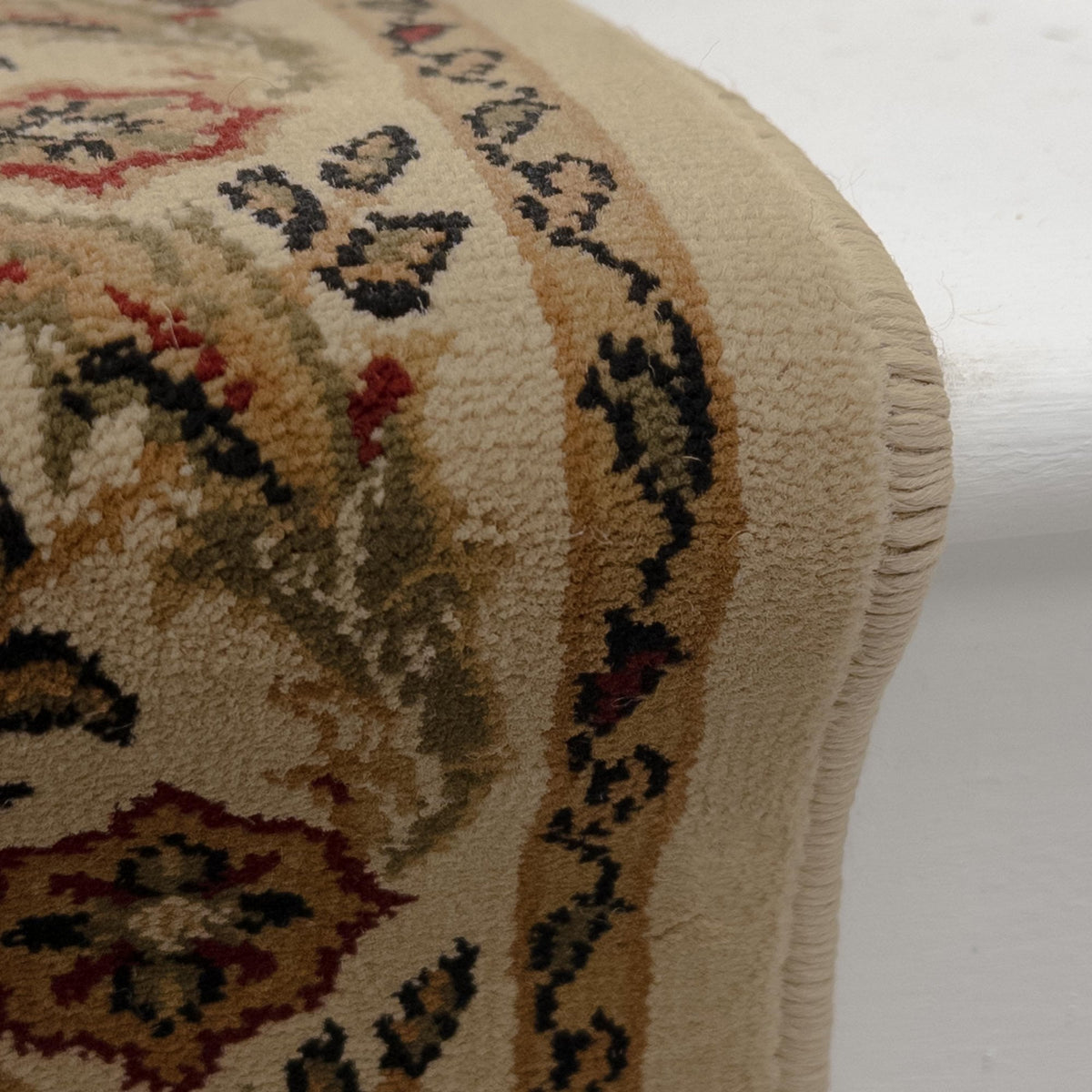 Dynasty Ivory Shang Stair Runner