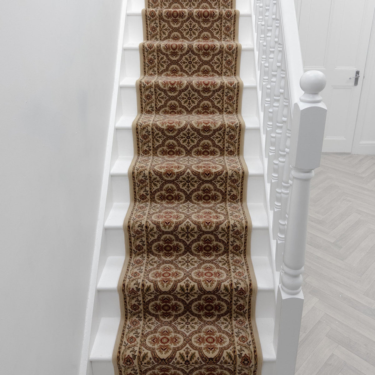 Dynasty Ivory Shang Stair Runner