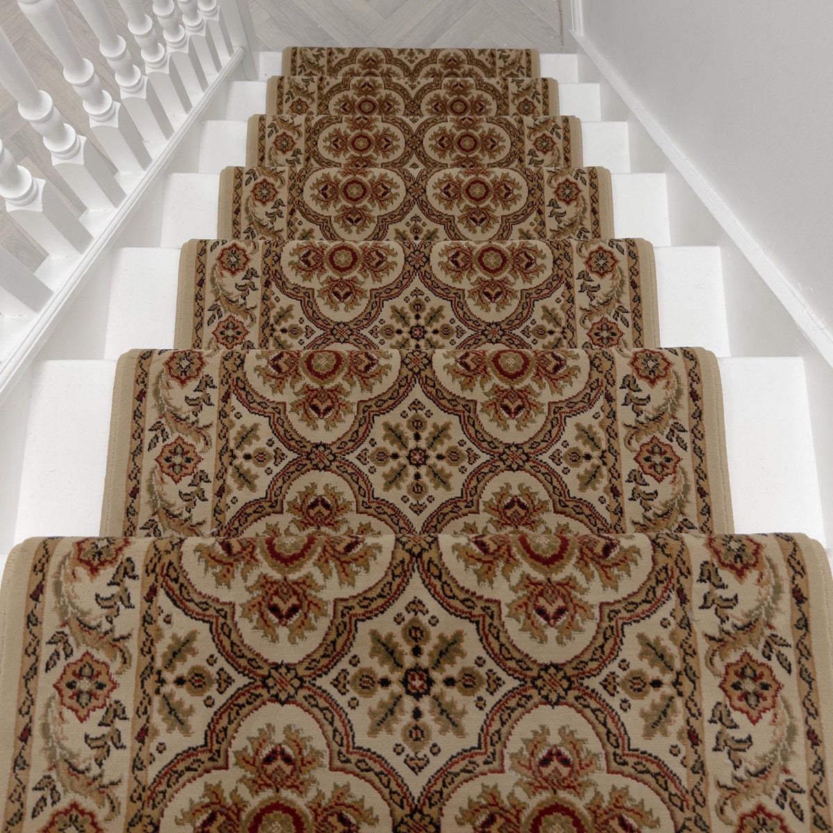 Dynasty Ivory Shang Stair Runner