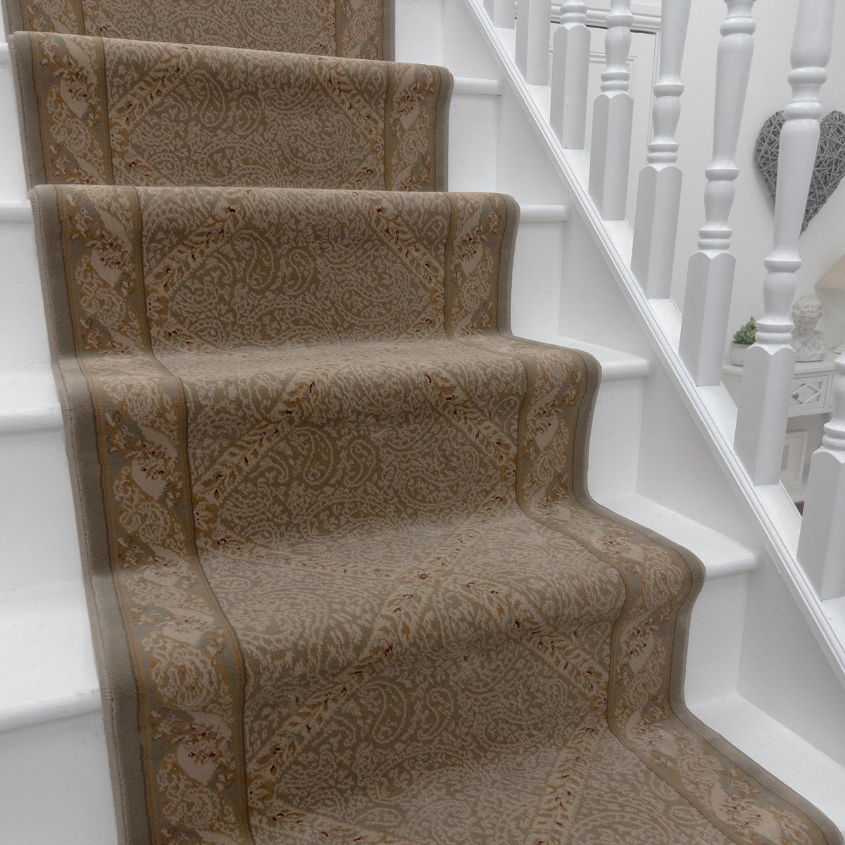 Palatial Trellis Magical Chameleon Stair Runner