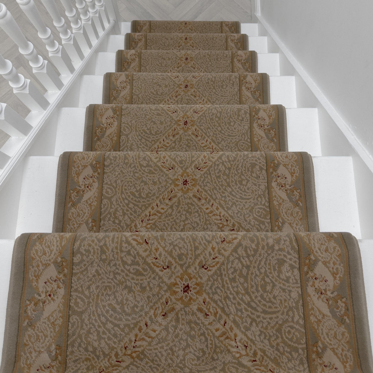 Palatial Trellis Magical Chameleon Stair Runner