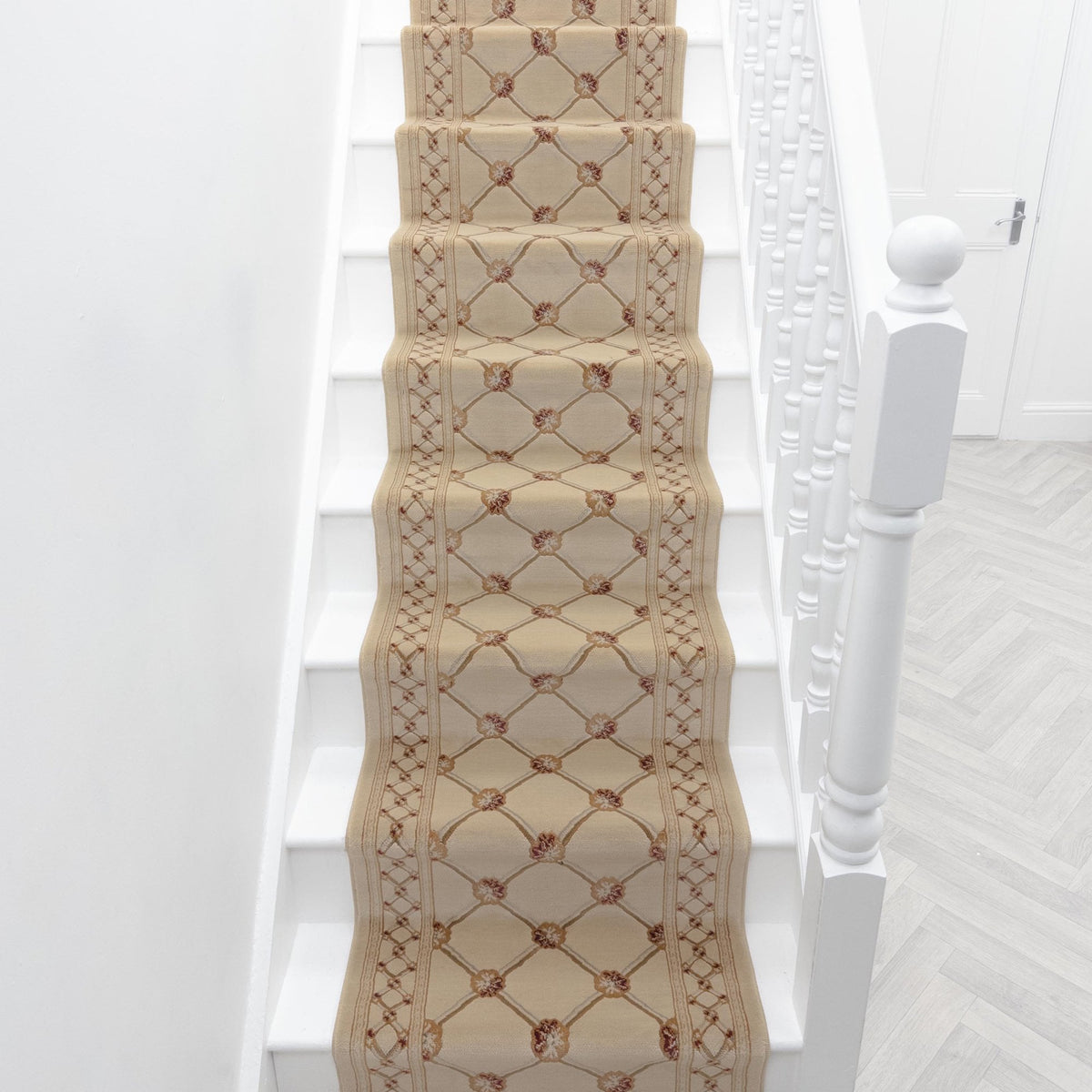 Traditional Trellis Ivory Sun Stair Runner