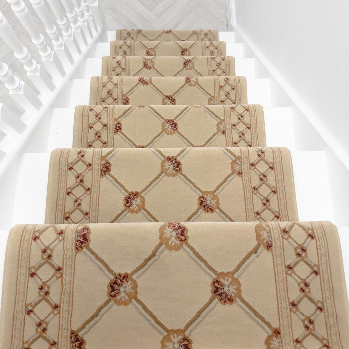 Traditional Trellis Ivory Sun Stair Runner