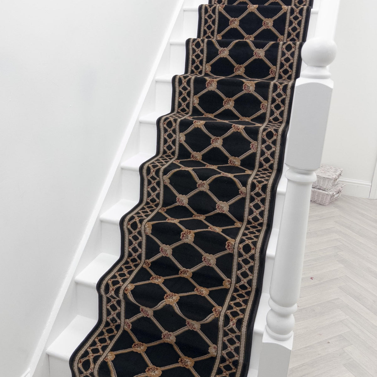 Traditional Trellis Black Diamond Stair Runner