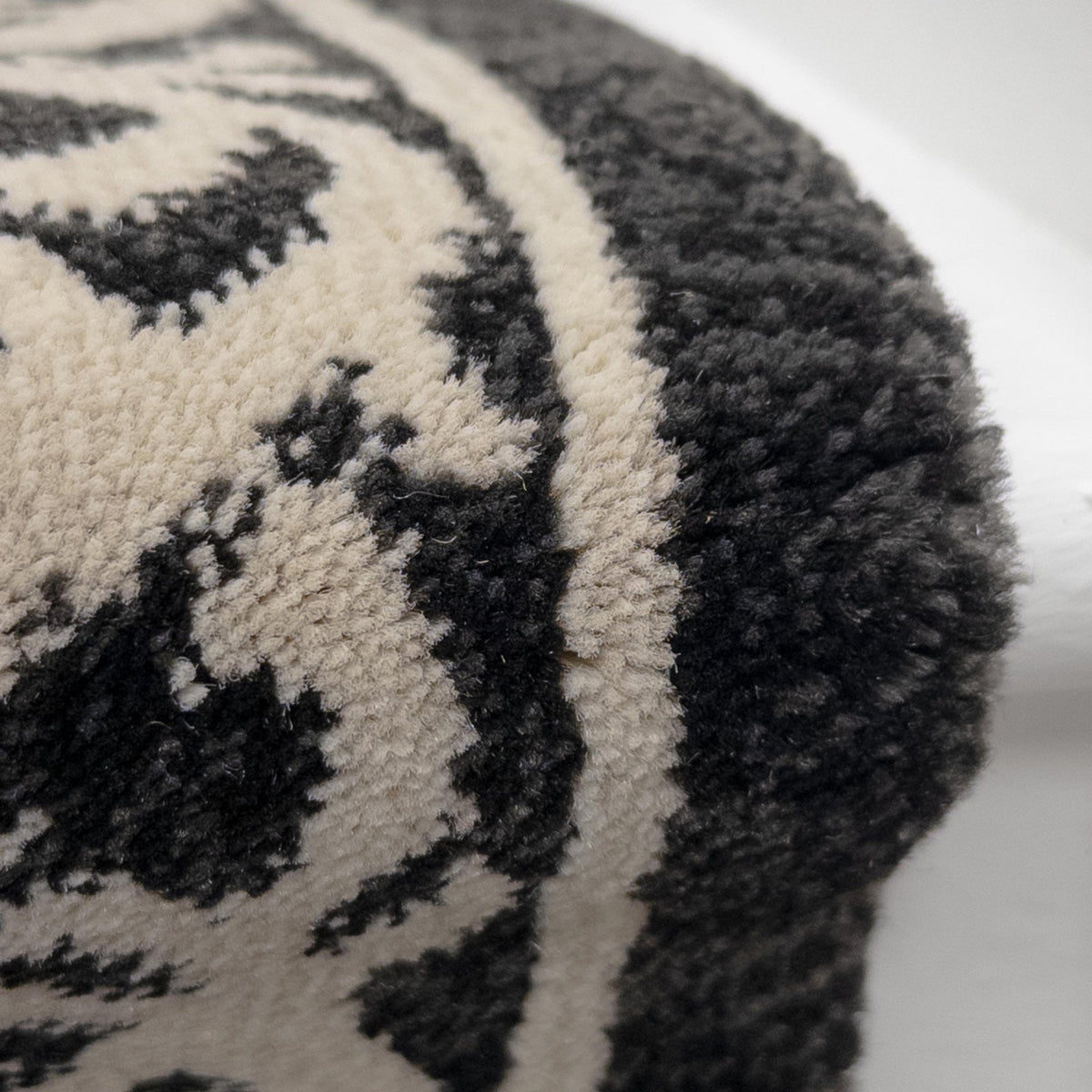 Persia Noire Stair Runner