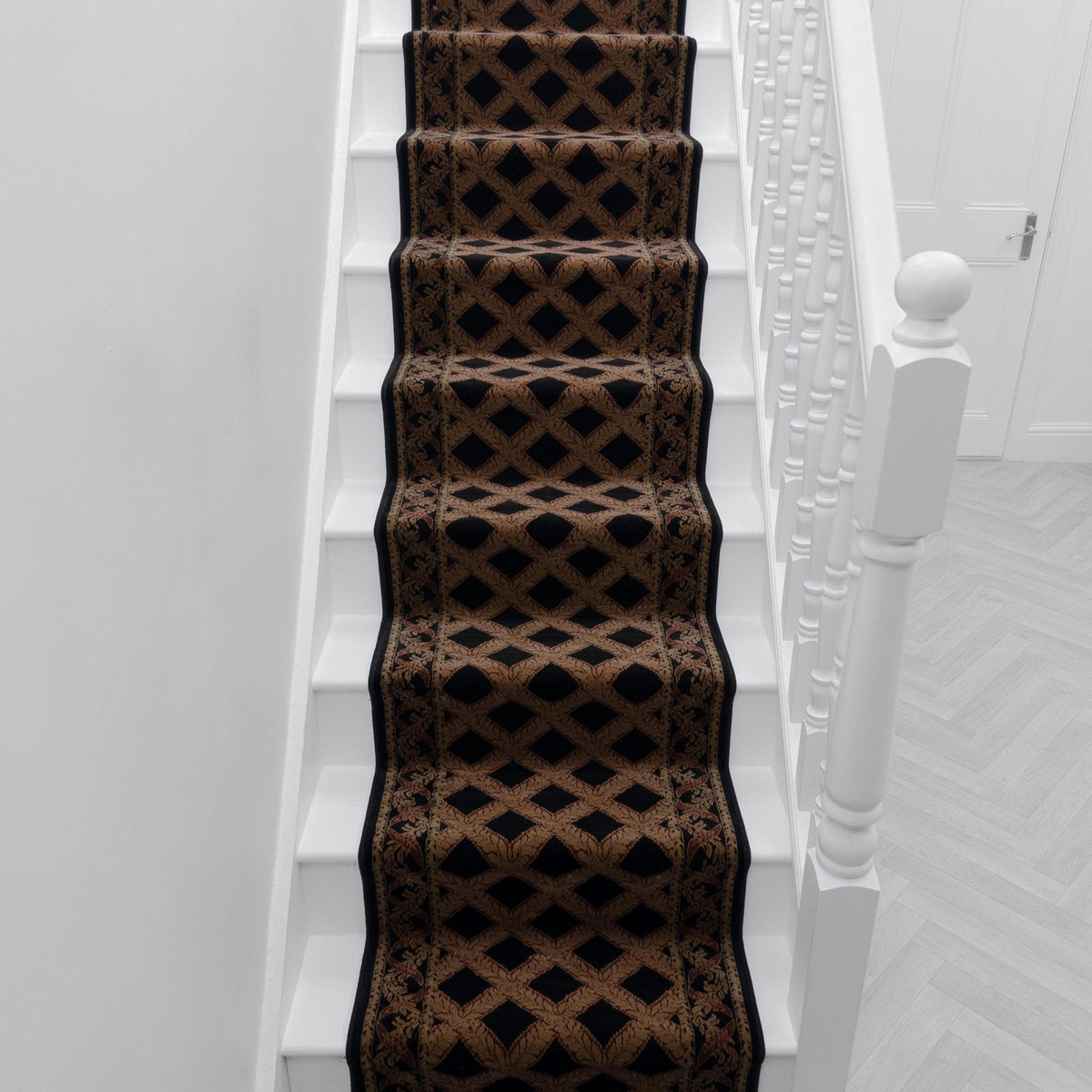 Garden Trellis Black Rose Stair Runner