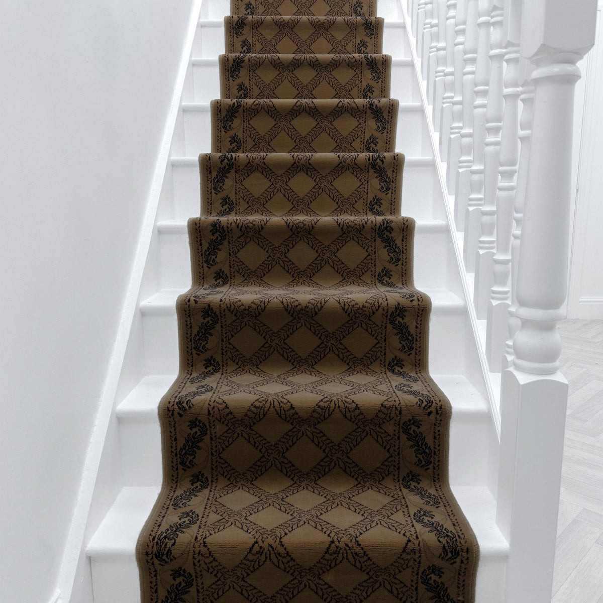 Garden Trellis Gold Whisper Stair Runner