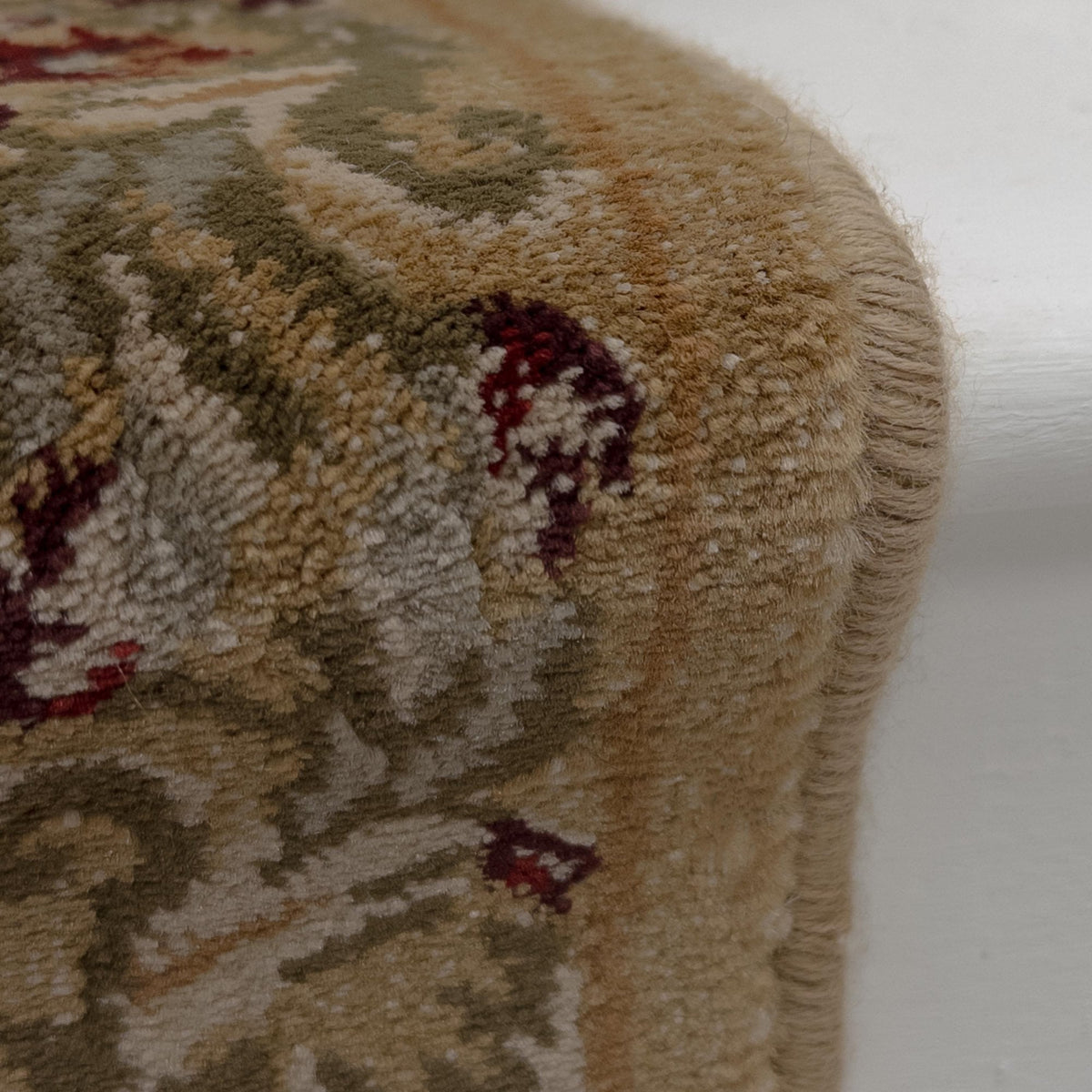 Incredible Quiet Gold Stair Runner