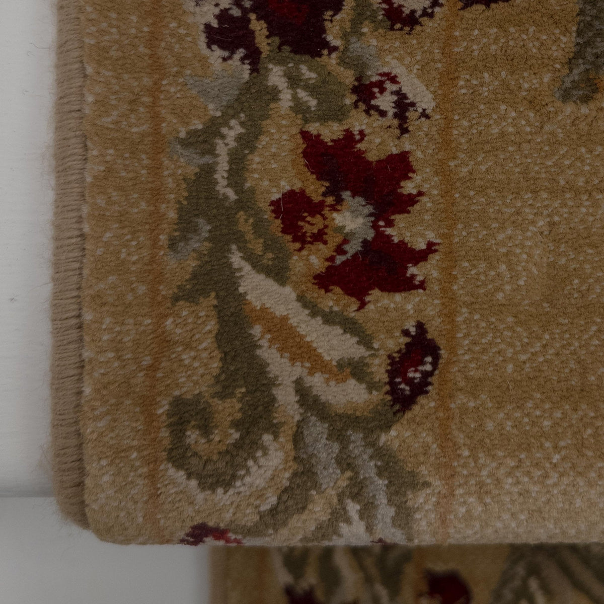 Incredible Quiet Gold Stair Runner