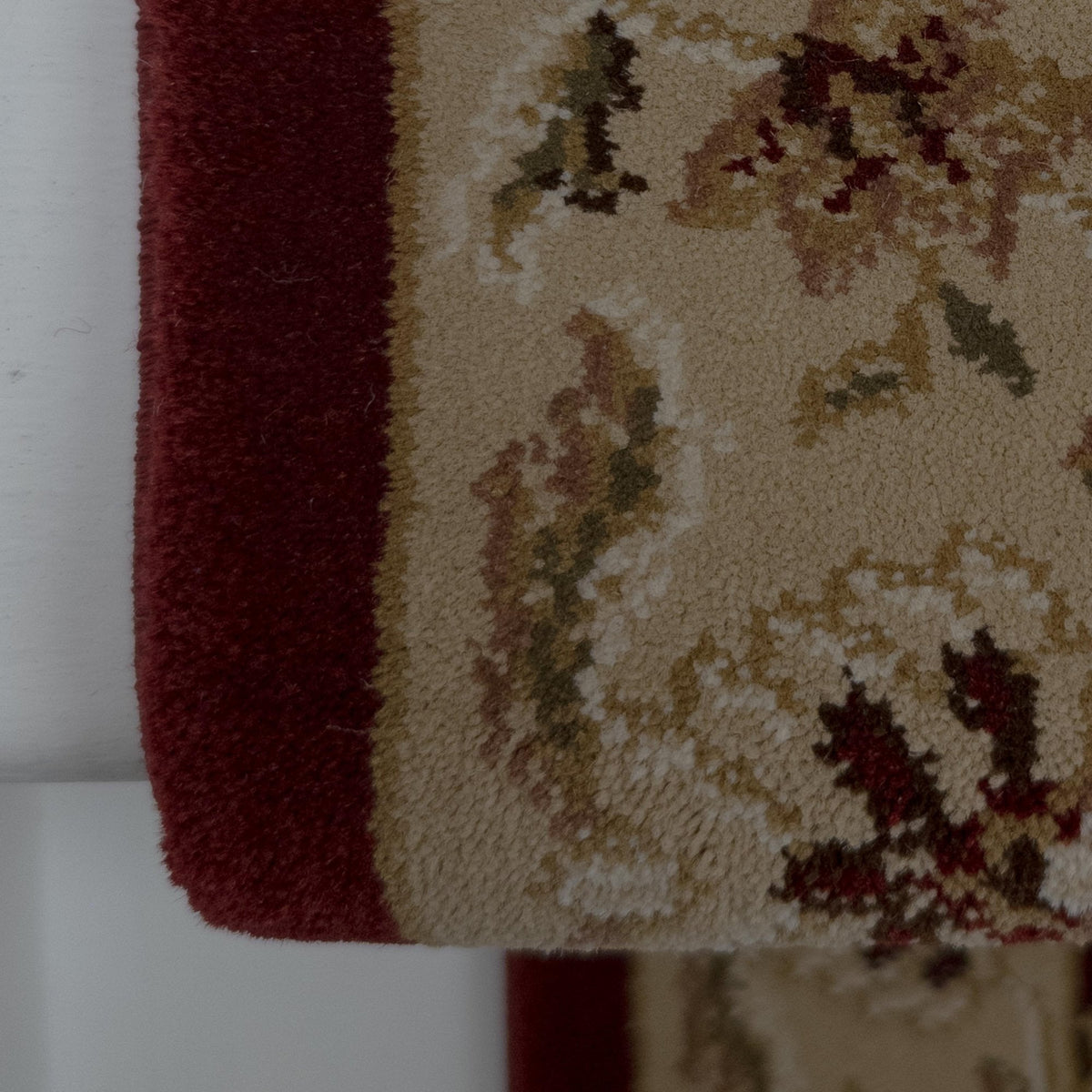 Regalia Burgundy Lace Stair Runner