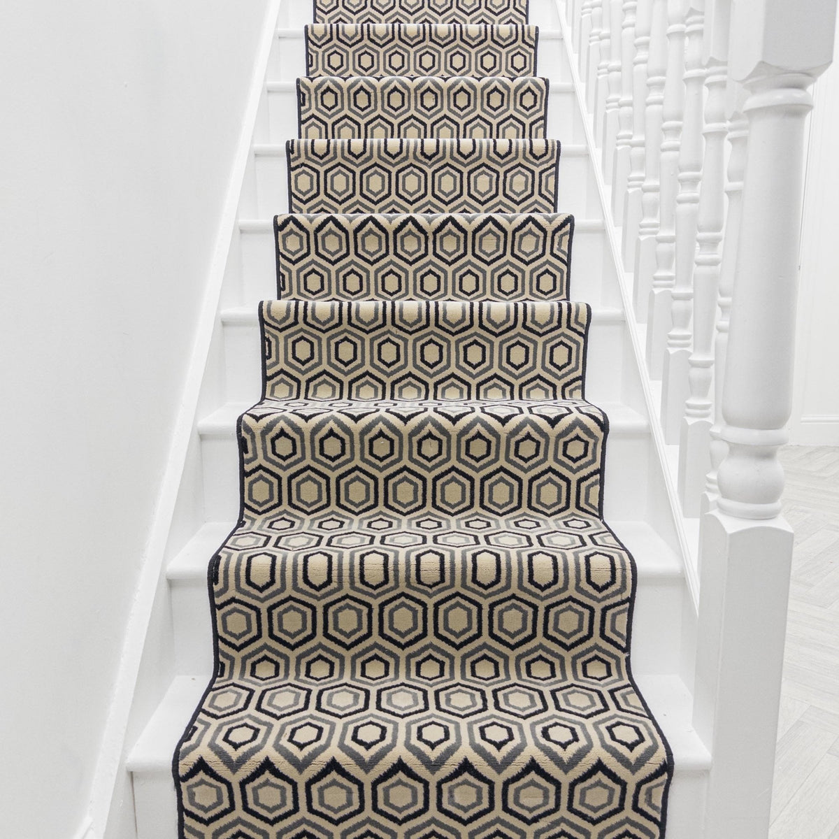 Regents Modern Penny Lane Stair Runner