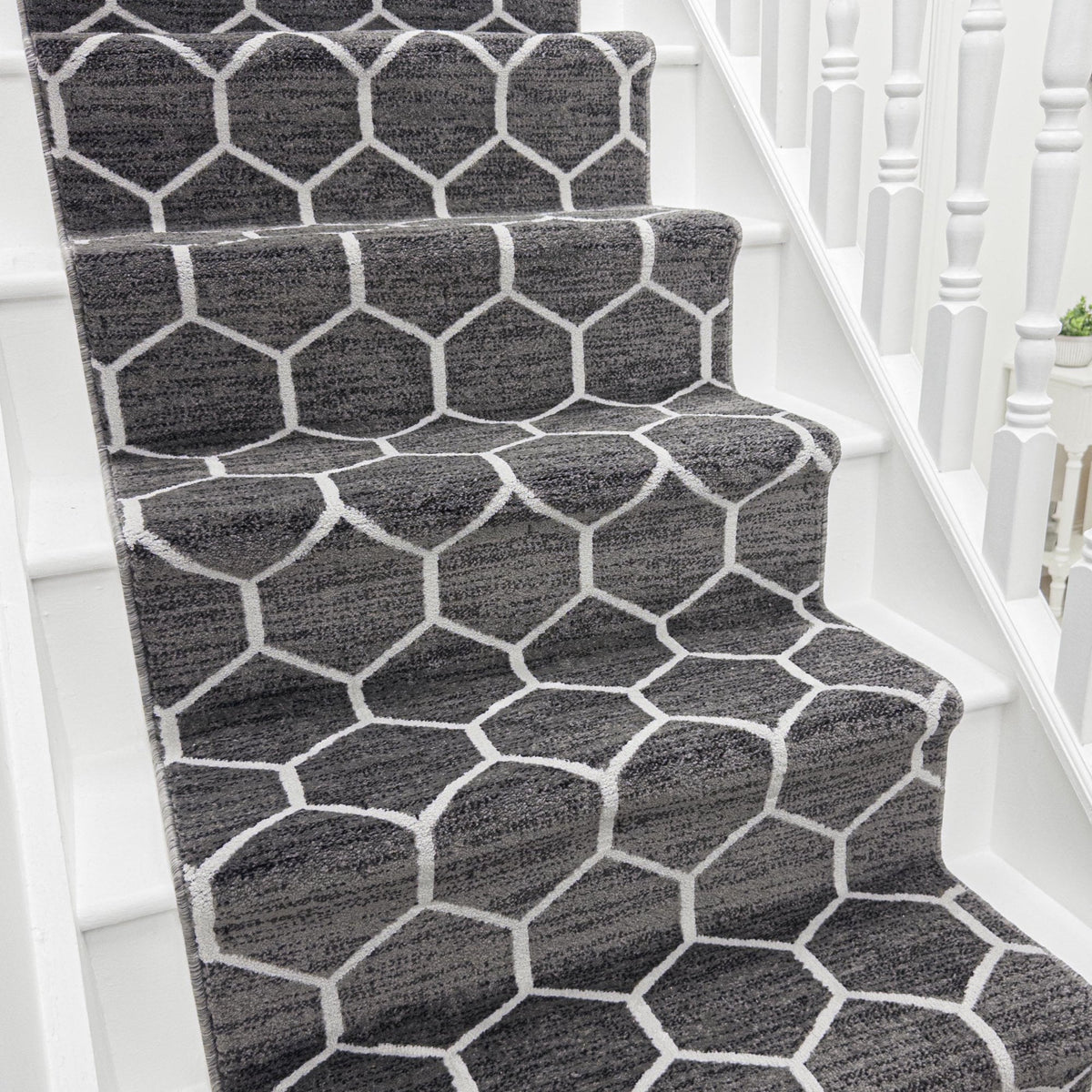 Decor Wilton Park Lane Titanium Stair Runner