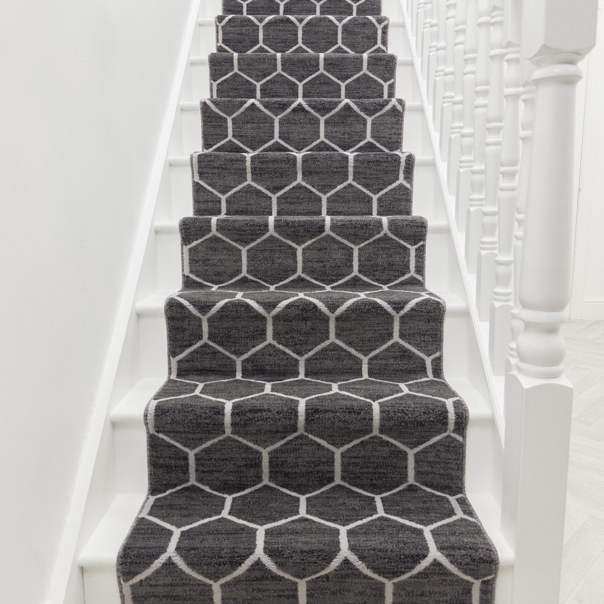 Decor Wilton Park Lane Titanium Stair Runner