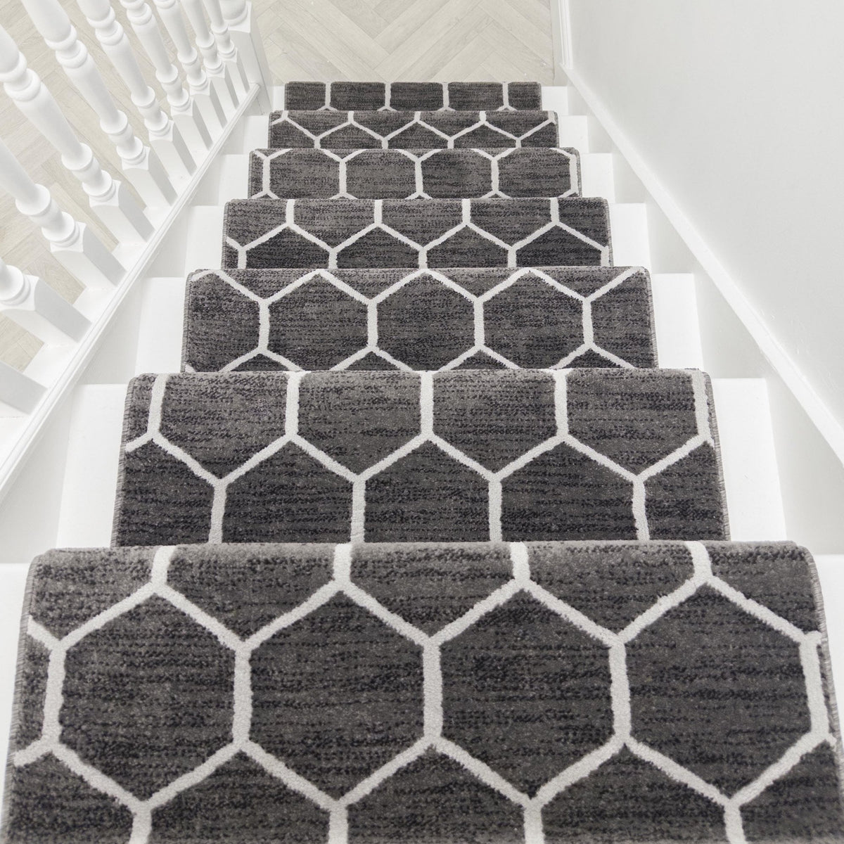 Decor Wilton Park Lane Titanium Stair Runner