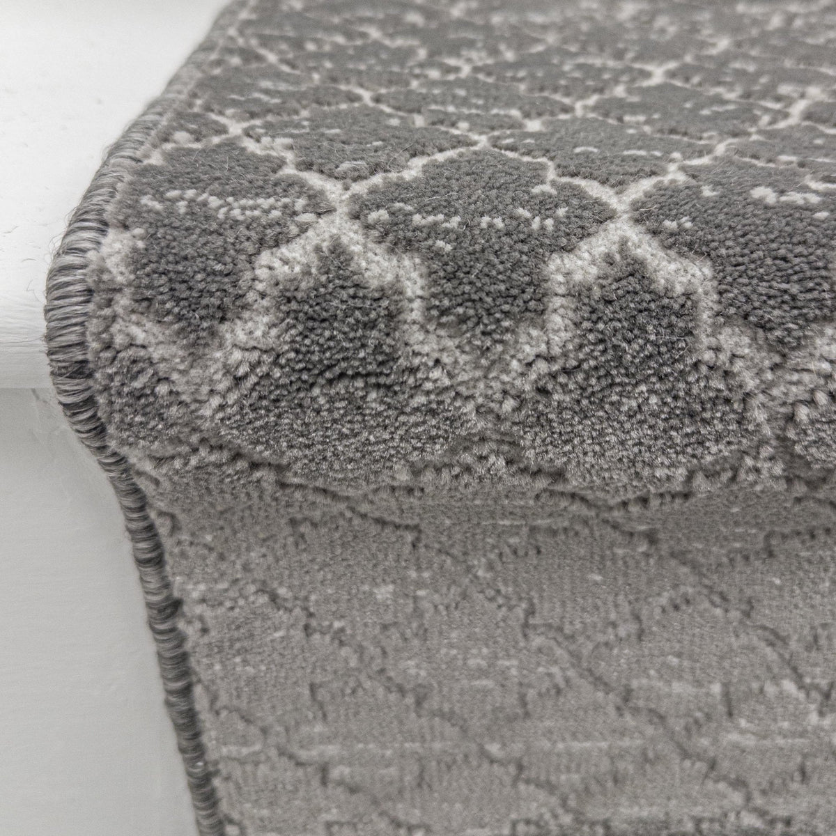 Cavendish Wilton Tile Dove Gray Stair Runner