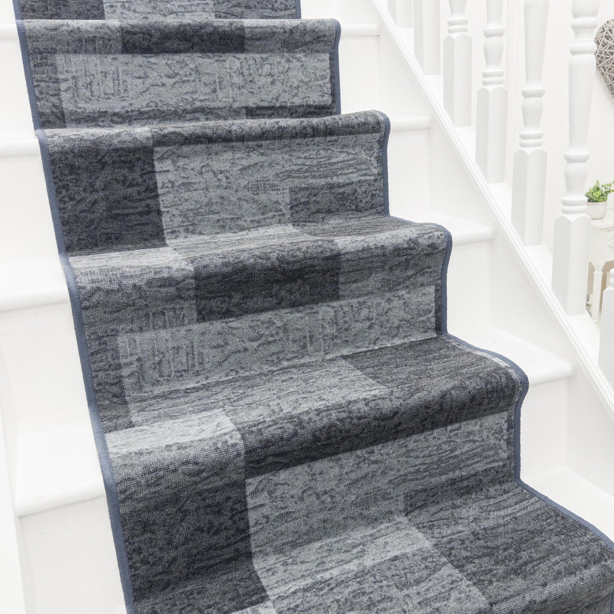 Icona Graphite Stair Runner