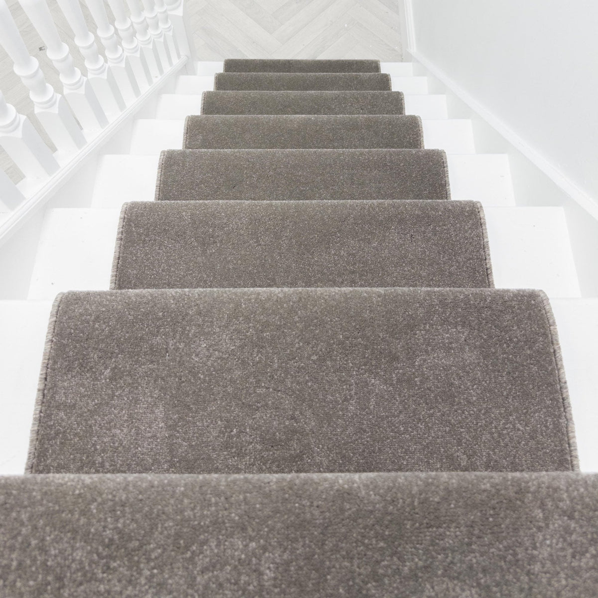 Ultra Dolomite Stair Runner