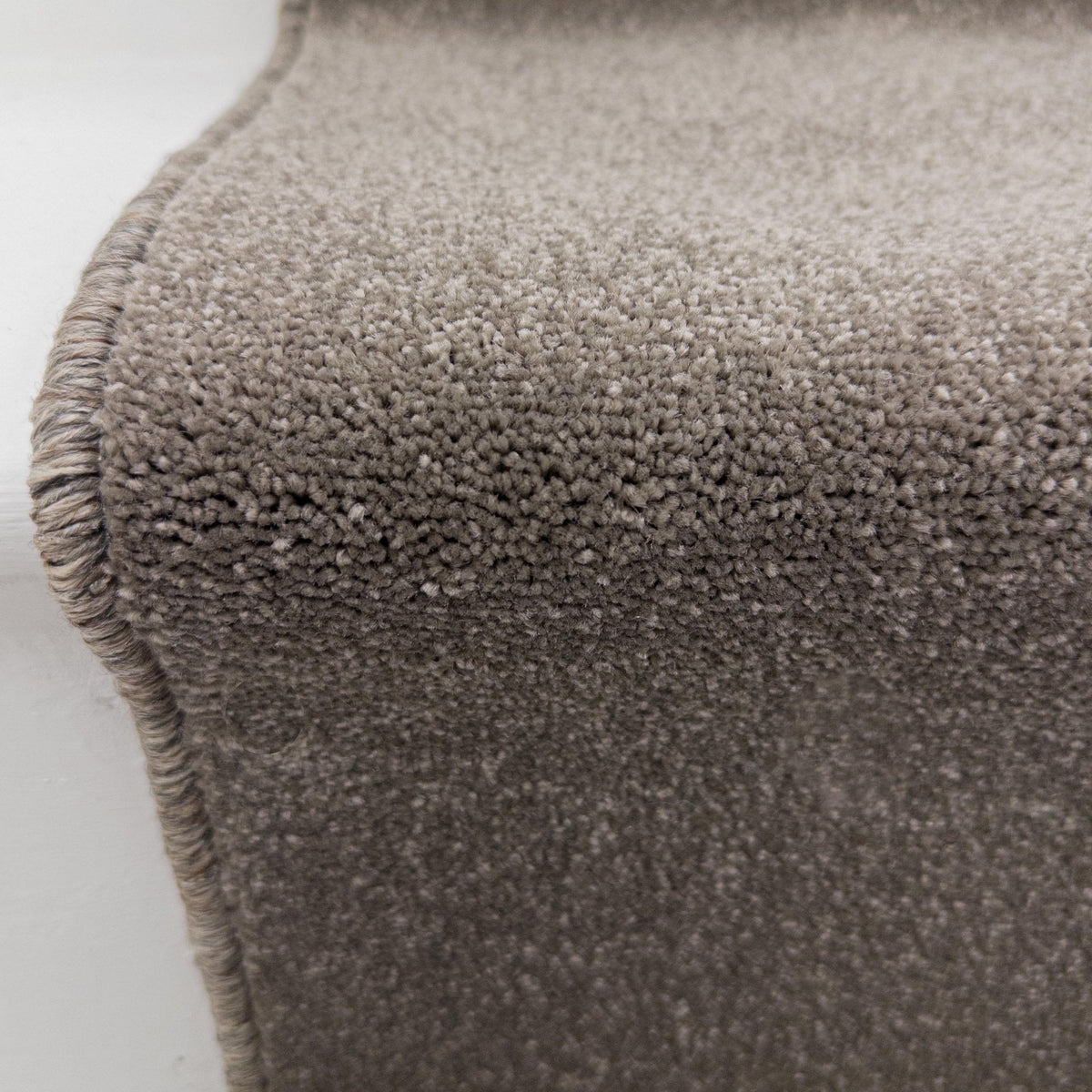 Ultra Dolomite Stair Runner