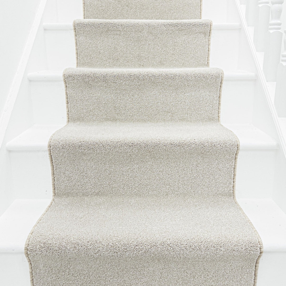 Rustique Ultra Wheat Stair Runner