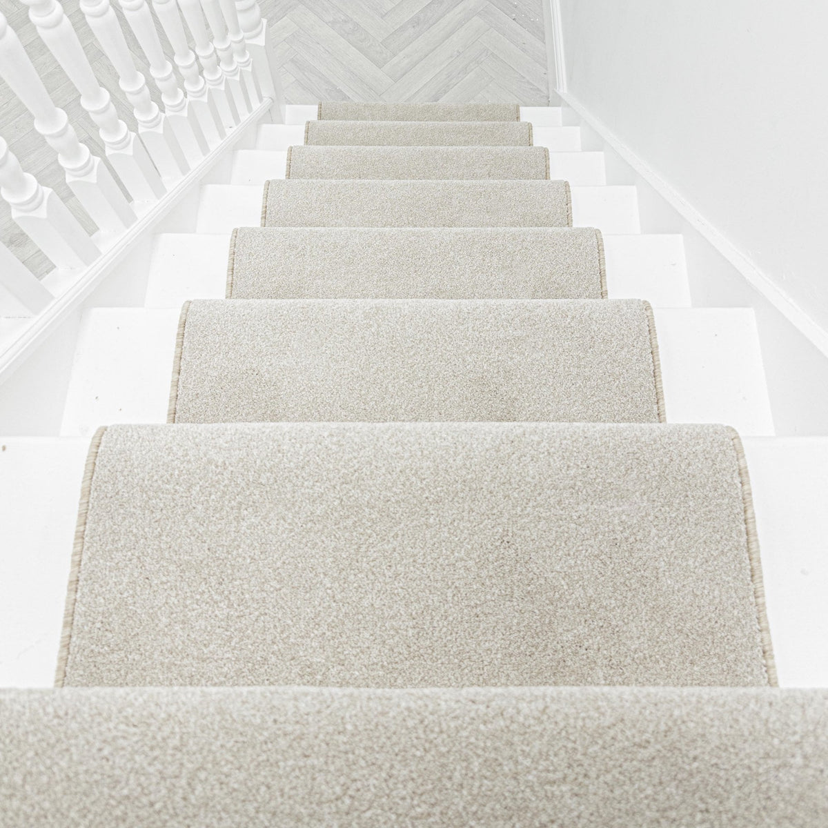 Rustique Ultra Wheat Stair Runner