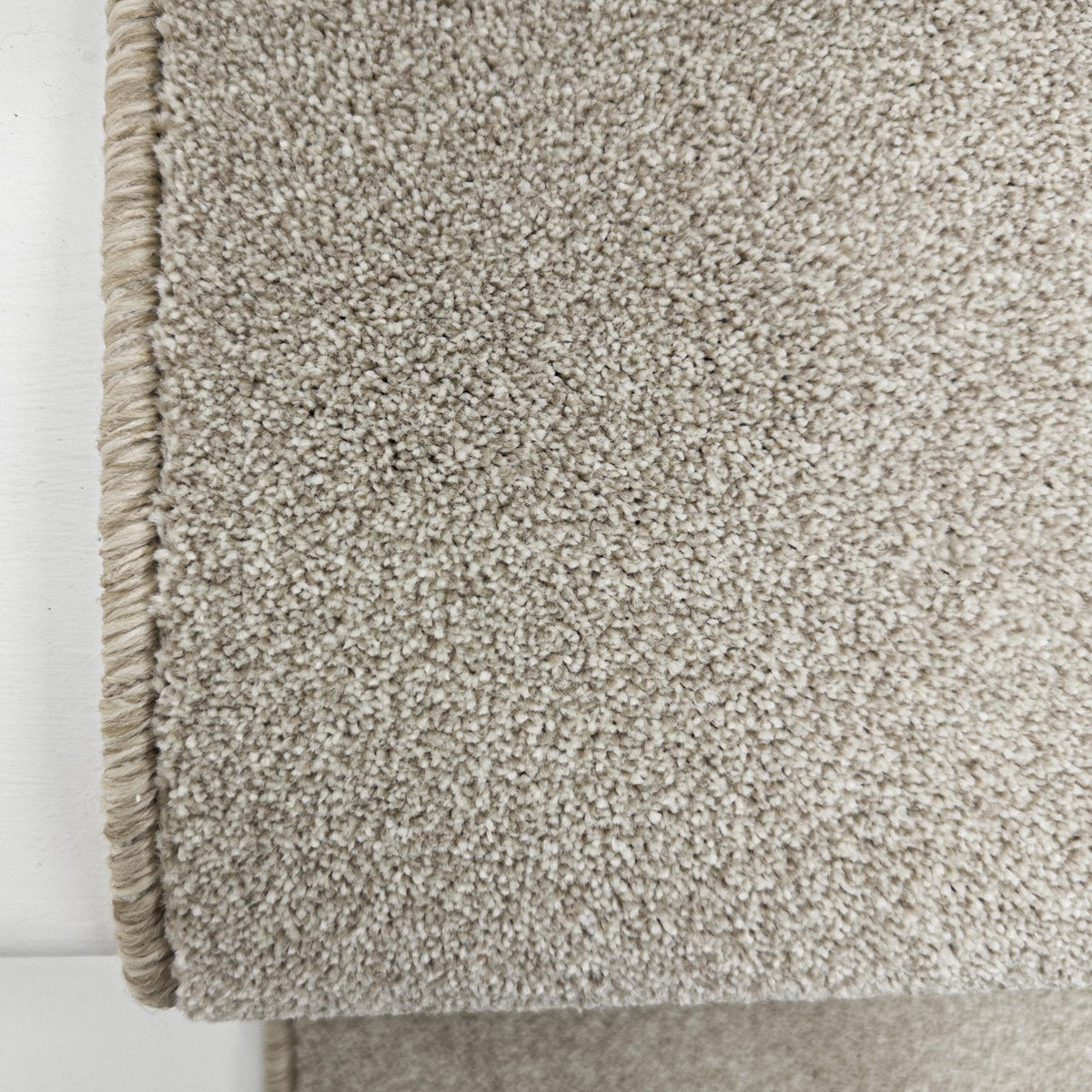 Rustique Ultra Wheat Stair Runner