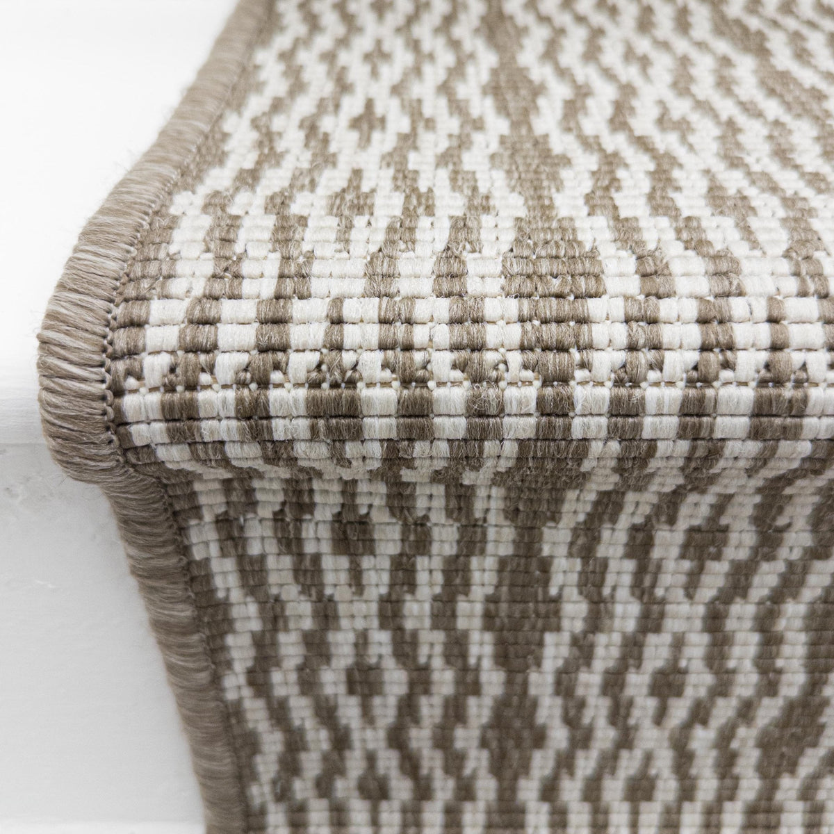 Cable Beige Stair Runner