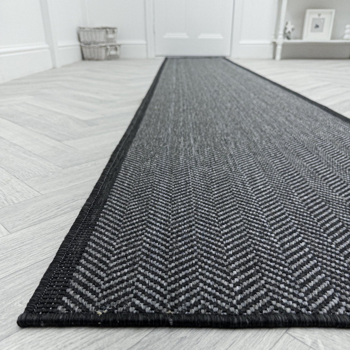 Illusion Midnight  Rug Runner