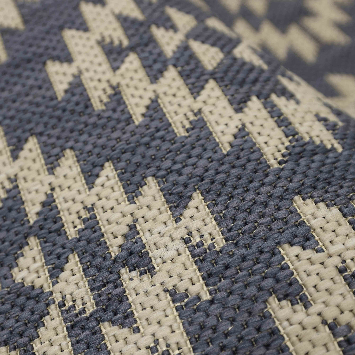 County Genesis Navy Rug