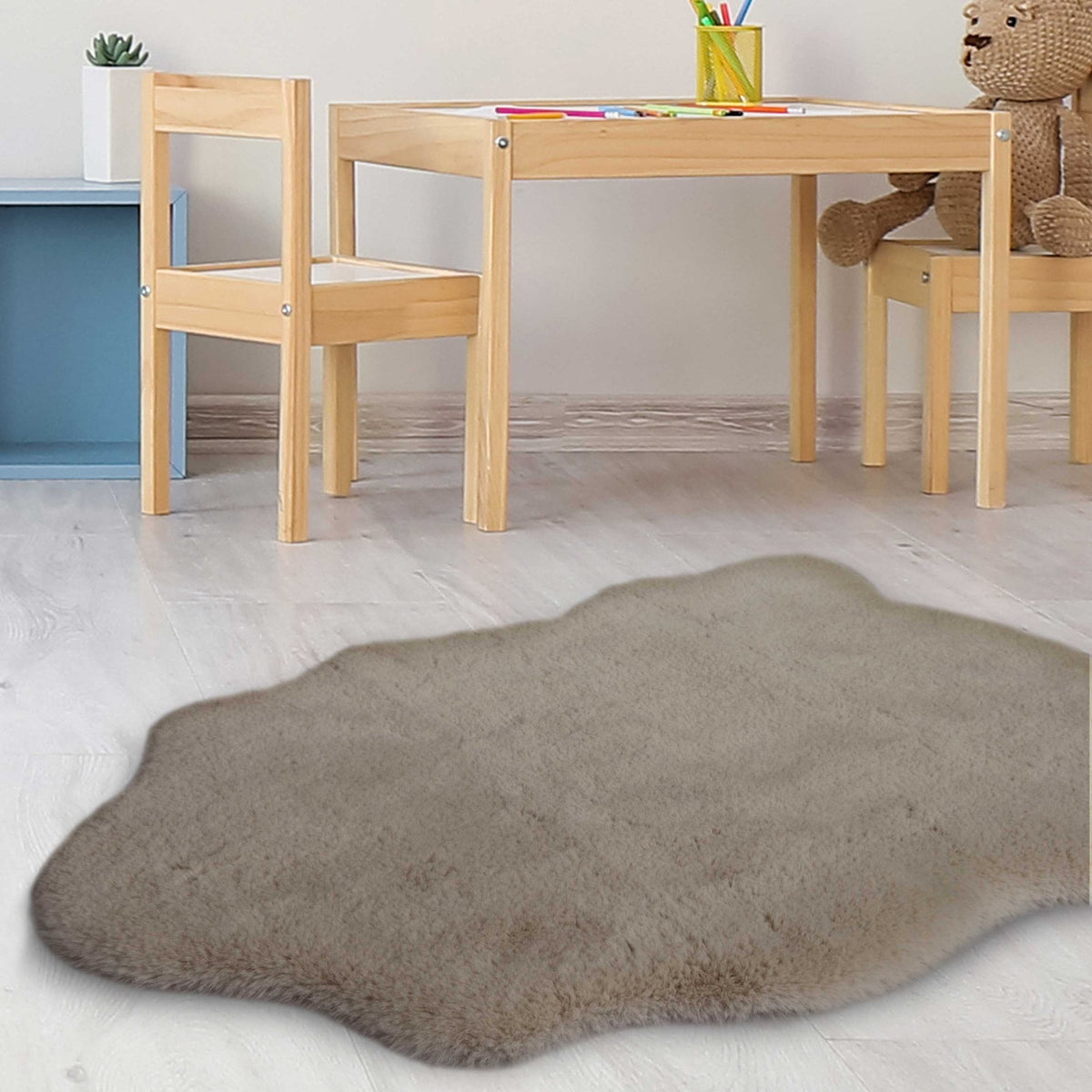 Luxury Faux Fur Natural Rug