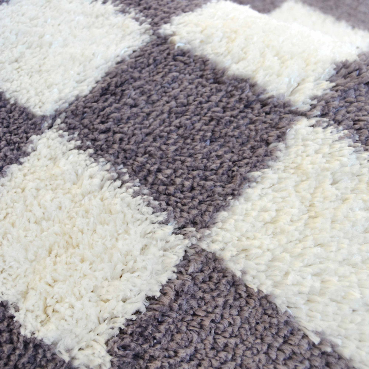 Snug Checks Lilac Rug