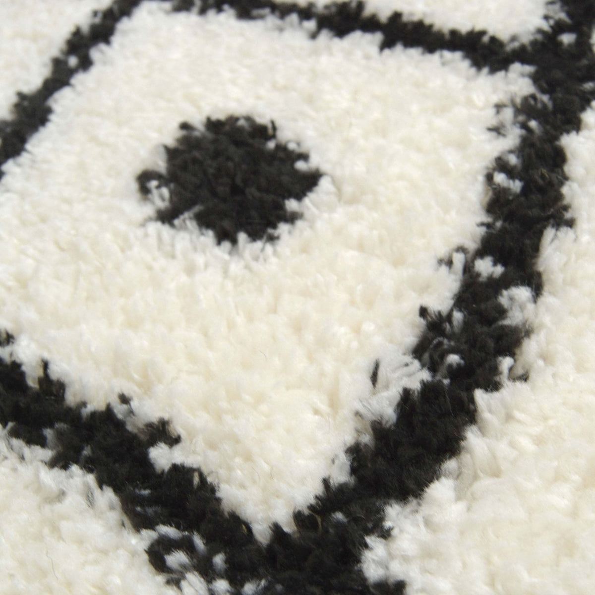 Snug Nomadic White Rug