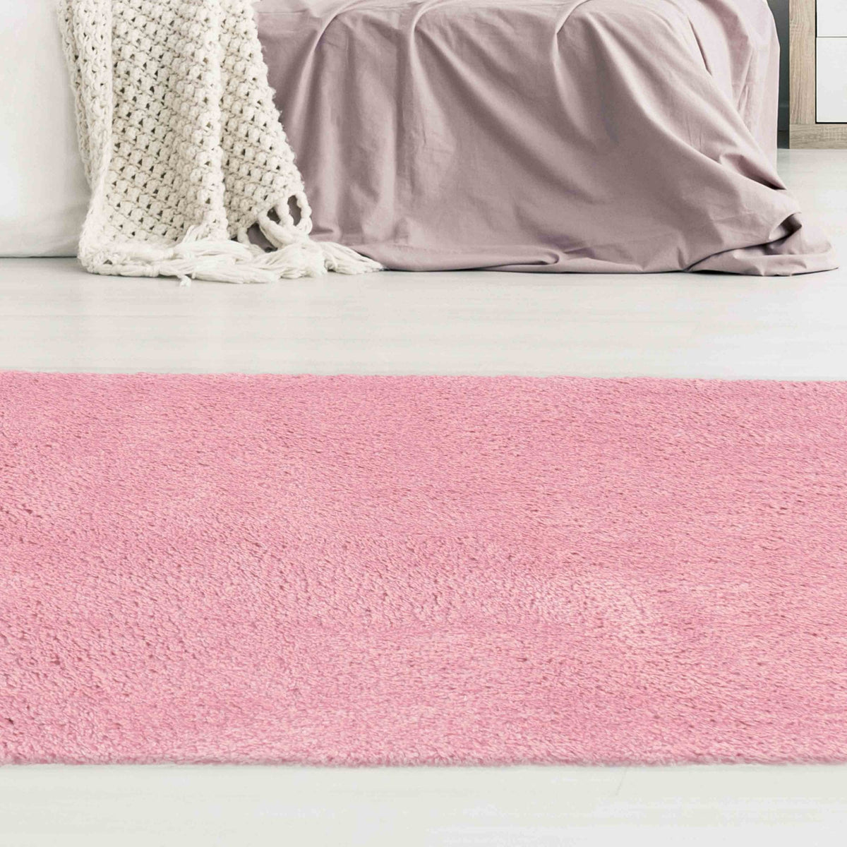 Snug Plain Pink Rug