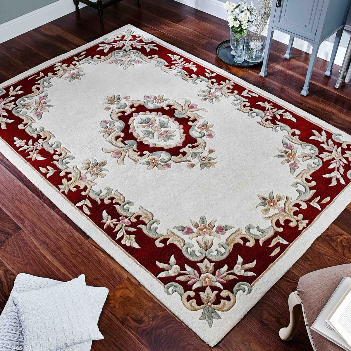 Royal Cream/Red Rug